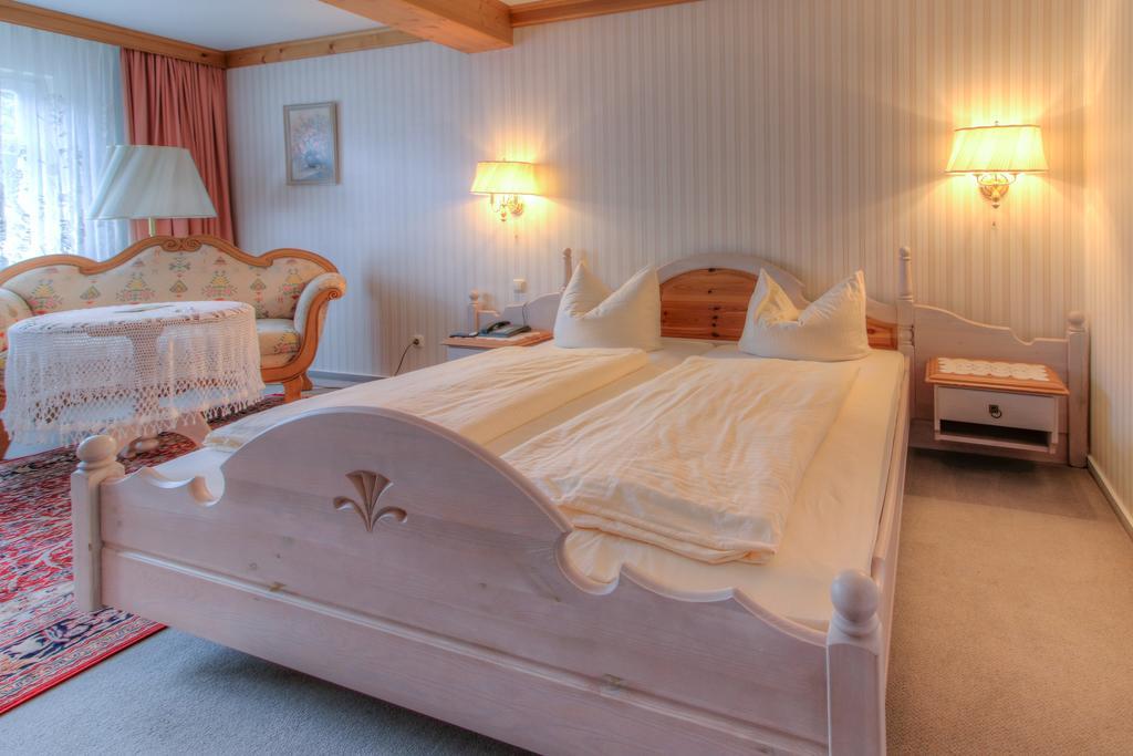 Neudrossenfeld Landhotel Schnupp מראה חיצוני תמונה