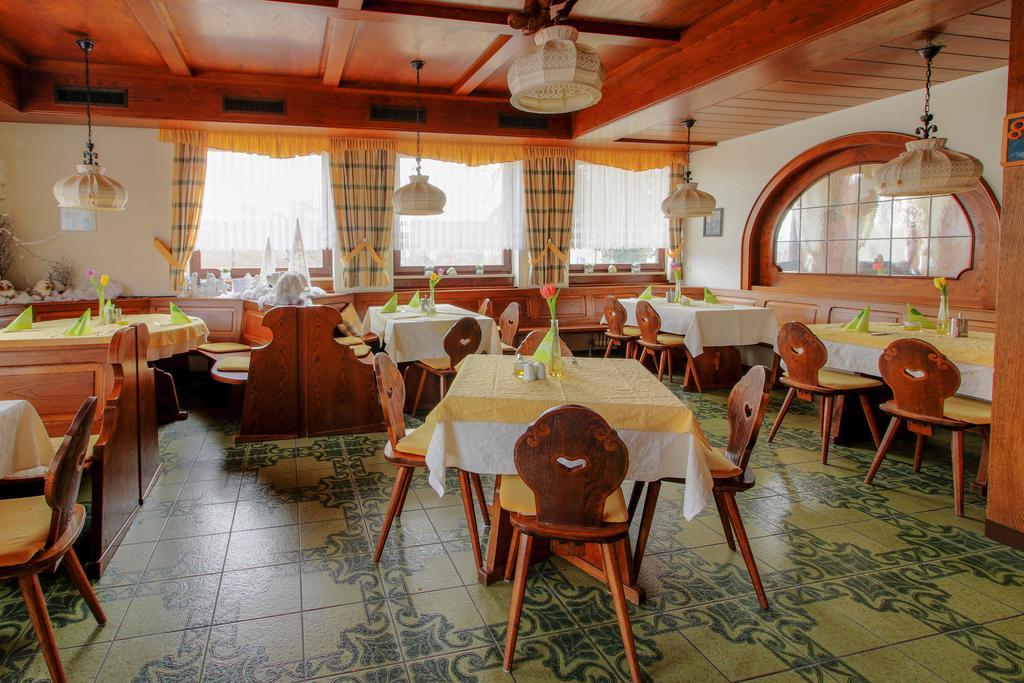 Neudrossenfeld Landhotel Schnupp מראה חיצוני תמונה